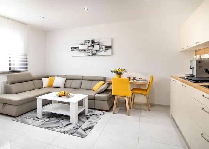 Apartment Juric - Free Covered Parking